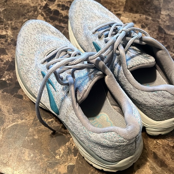 Asice 🤩 - Picture 4 of 5